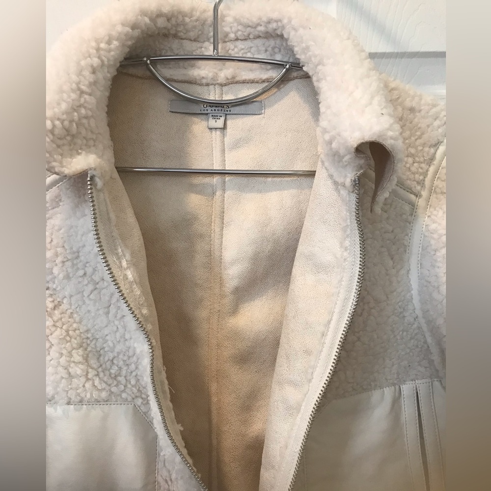 NWT Guess jacket - Picture 2 of 6